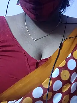 mallu-sumi online show from February 4, 5:52 pm