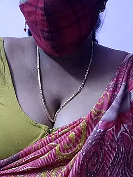 mallu-sumi online show from November 7, 11:59 am