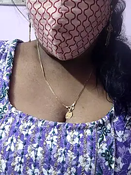 Snapshot of mallu-sumi chatting on June 29, 7:13 pm mallu-sumi online show from June 29, 7:13 pm