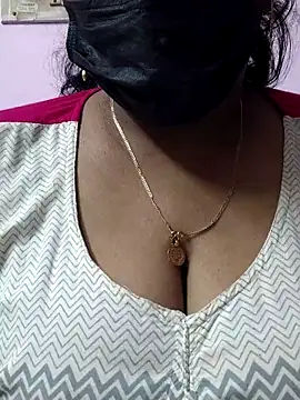 mallu-sumi online show from April 16, 5:57 pm