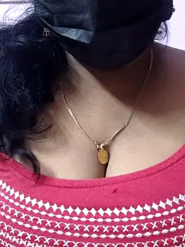 mallu-sumi online show from March 12, 5:50 pm