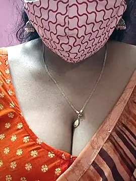 Snapshot of mallu-sumi chatting on March 1, 2:26 am mallu-sumi online show from March 1, 2:26 am