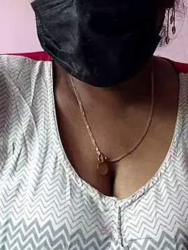 mallu-sumi online show from April 17, 3:09 am