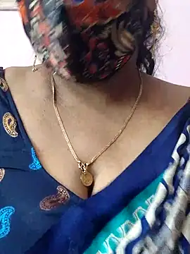 Snapshot of mallu-sumi chatting on July 11, 3:40 am mallu-sumi online show from July 11, 3:40 am