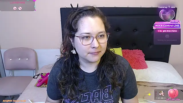 Snapshot of May_Carlier chatting on February 11, 4:55 am May Carlier online show from February 11, 4:55 am