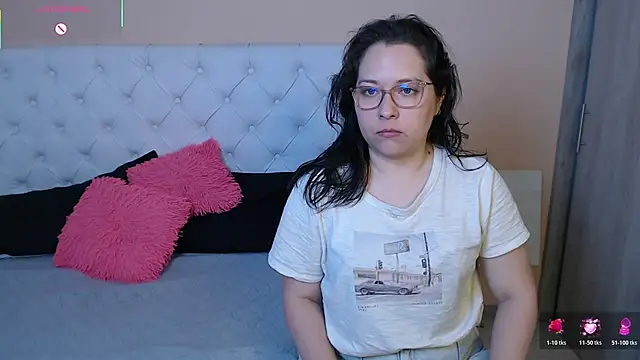 May Carlier online show from January 17, 12:48 am