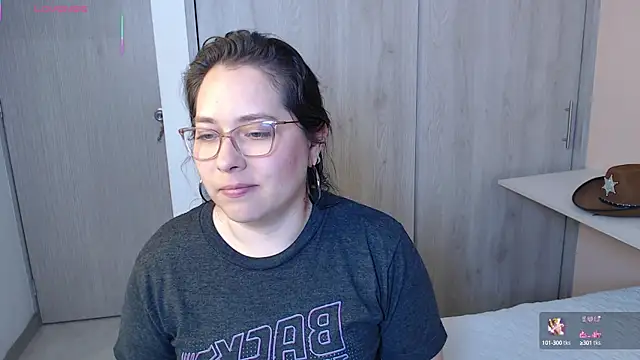 May Carlier online show from October 20, 3:08 am