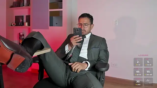 pablo-rincon95 online show from November 13, 2:54 pm