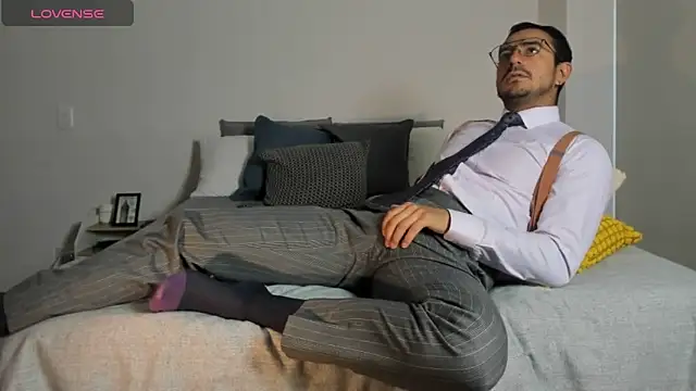 pablo-rincon95 online show from April 13, 2:21 pm