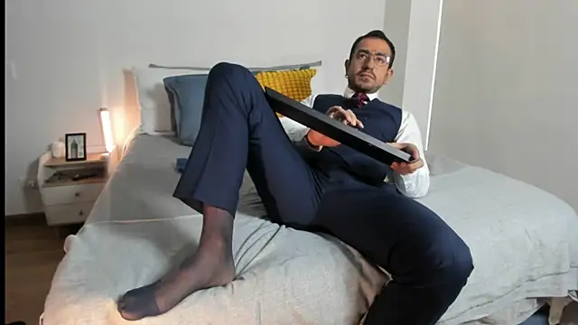 pablo-rincon95 online show from March 26, 12:25 pm