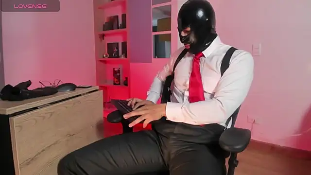 pablo-rincon95 online show from February 14, 1:33 pm