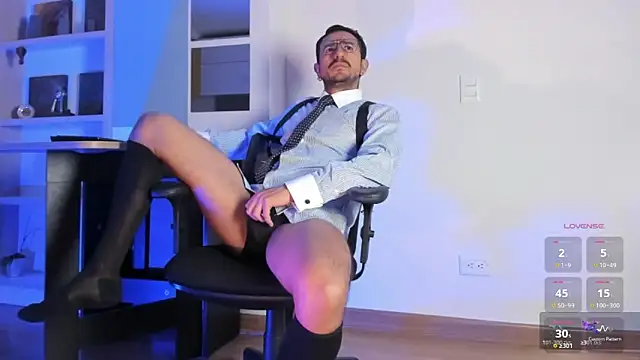 pablo-rincon95 online show from December 16, 11:36 am