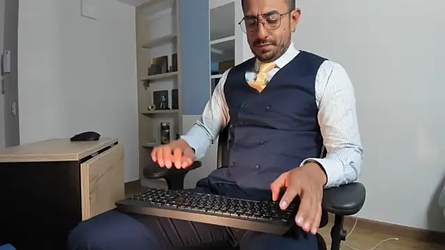 pablo-rincon95 online show from March 7, 11:59 am