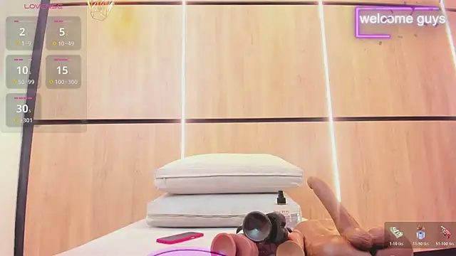 Snapshot of adela_chase chatting on December 3, 2:45 am adela chase online show from December 3, 2:45 am