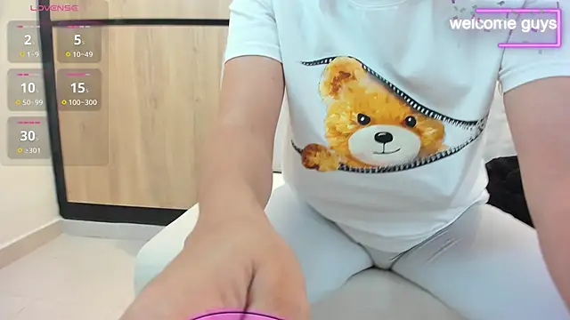 Snapshot of adela_chase chatting on December 4, 2:43 am adela chase online show from December 4, 2:43 am