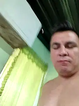 Snapshot of caramelodechile chatting on May 24, 3:23 pm caramelodechile online show from May 24, 3:23 pm