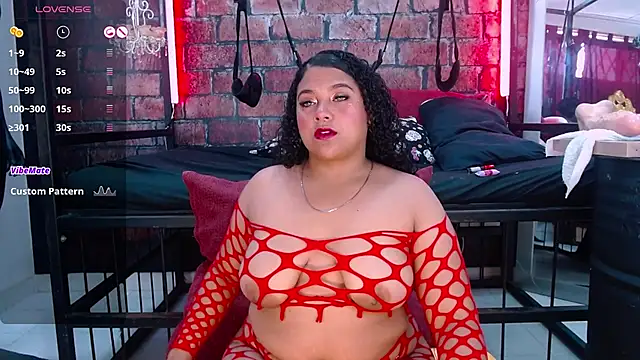 JadeSoleile online show from September 24, 2:45 pm