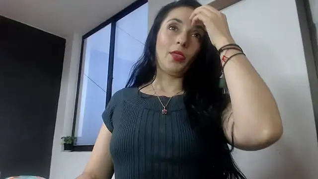 amellie ros online show from January 9, 10:28 pm