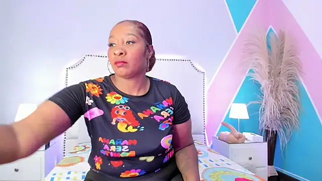 Snapshot of Krystal_cambell1 chatting on May 7, 7:39 pm Krystal cambell1 online show from May 7, 7:39 pm