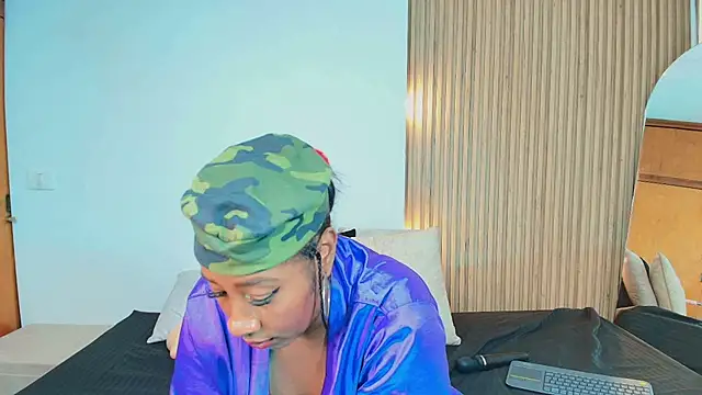 Krystal cambell1 online show from March 15, 3:40 am