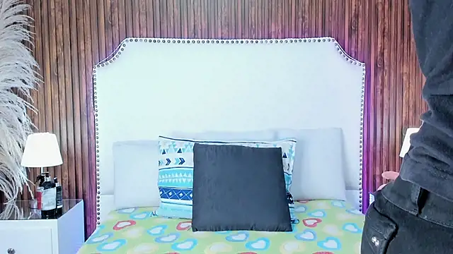 Snapshot of Krystal_cambell1 chatting on June 3, 7:51 pm Krystal cambell1 online show from June 3, 7:51 pm