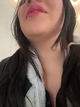 Emily Trujillo online show from October 14, 6:08 pm