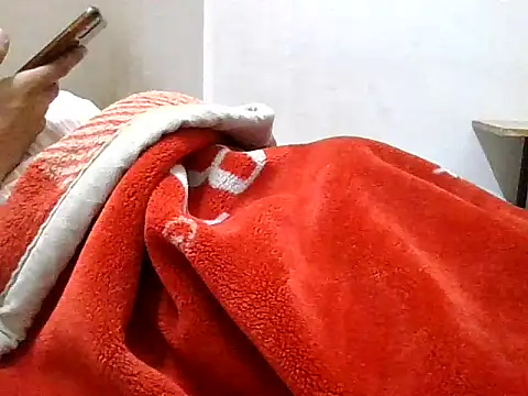 Snapshot of wknows2 chatting on December 5, 6:06 pm wknows2 online show from December 5, 6:06 pm