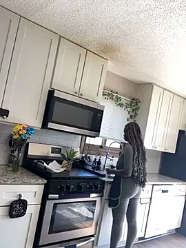 spicysugar74 online show from March 1, 6:30 pm