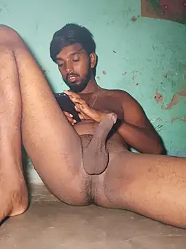 pusssyhub online show from June 6, 9:09 pm