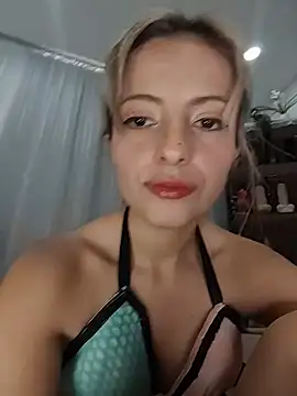 HottCandy21 online show from July 23, 6:59 pm