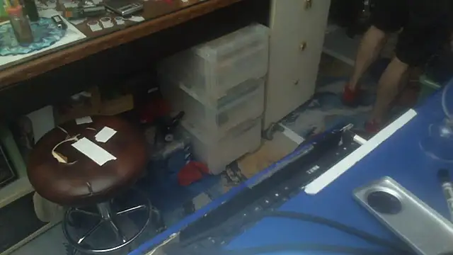 hkwildguy online show from May 26, 7:23 pm