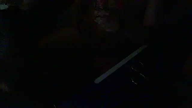 hkwildguy online show from April 7, 6:21 pm