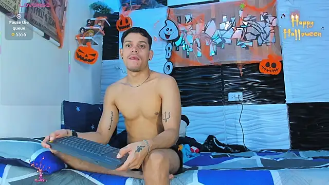 Friendsofeverything  online show from October 22, 12:59 pm