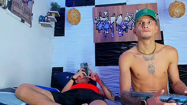 Friendsofeverything  online show from November 28, 3:01 pm