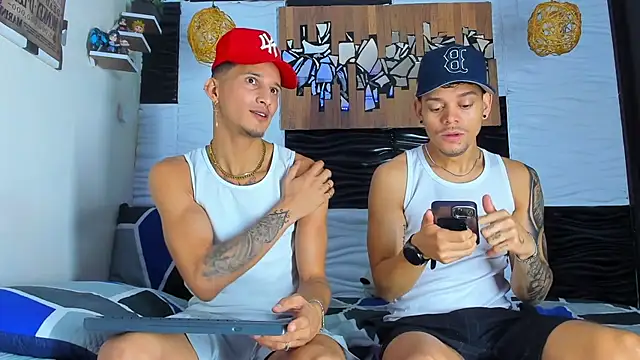 Friendsofeverything  online show from November 27, 2:50 pm