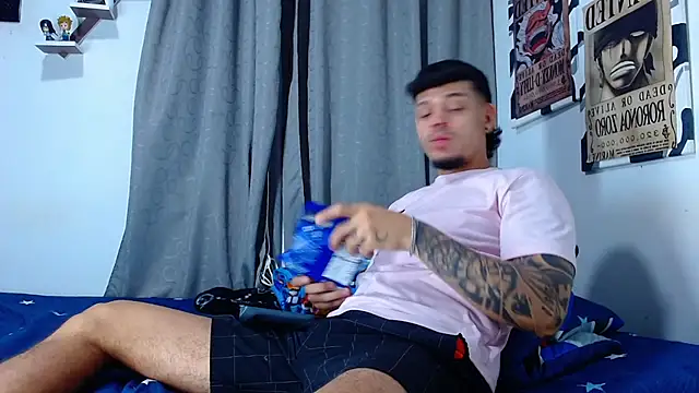 Friendsofeverything  online show from July 10, 12:54 am