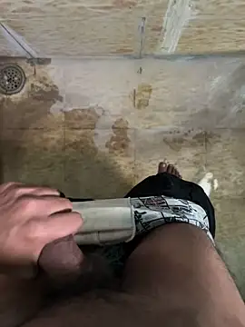 Snapshot of Privateseducer chatting on March 5, 10:33 am Privateseducer online show from March 5, 10:33 am