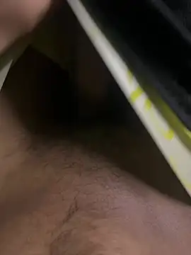 Snapshot of Privateseducer chatting on February 26, 9:09 pm Privateseducer online show from February 26, 9:09 pm