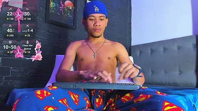 Romancartier 1 online show from November 16, 11:08 pm