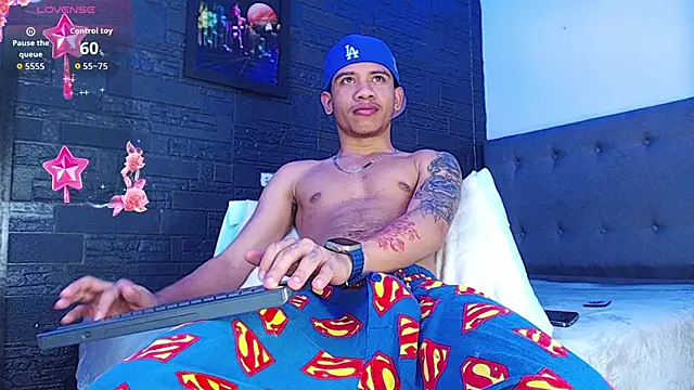 Romancartier 1 online show from March 14, 6:19 am