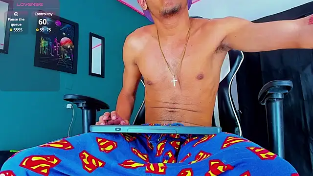 Romancartier 1 online show from March 5, 3:40 am