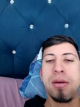 stivevv online show from April 12, 4:43 pm