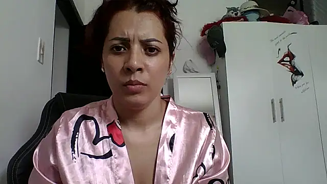 Anne kis online show from February 1, 7:13 pm
