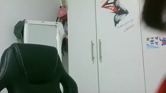 Anne kis online show from March 24, 5:35 pm