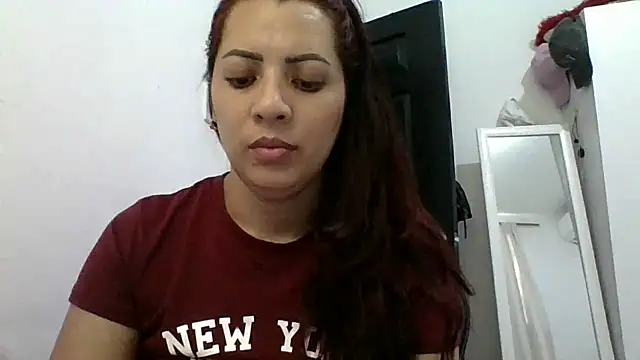 Anne kis online show from February 8, 4:14 pm