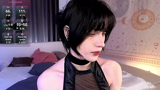 dark vamp  online show from November 27, 5:35 pm