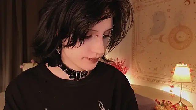 dark vamp  online show from February 23, 6:17 am