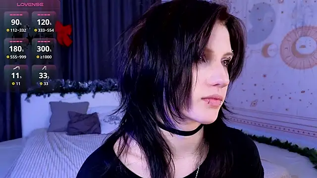 dark vamp  online show from January 9, 8:05 pm