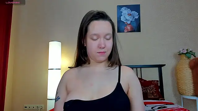 Mira Karter online show from June 24, 2:32 am