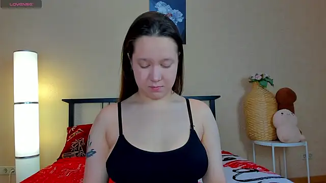 Mira Karter online show from June 10, 2:35 am